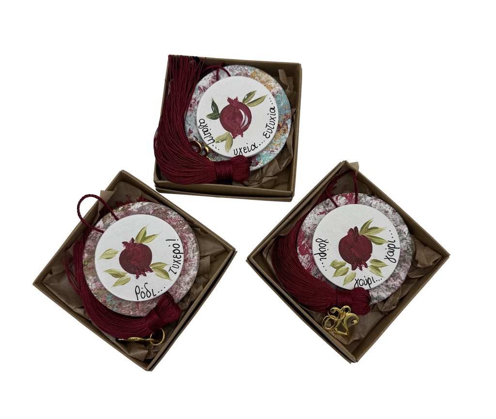 SMALL PENDANT IN A BOX