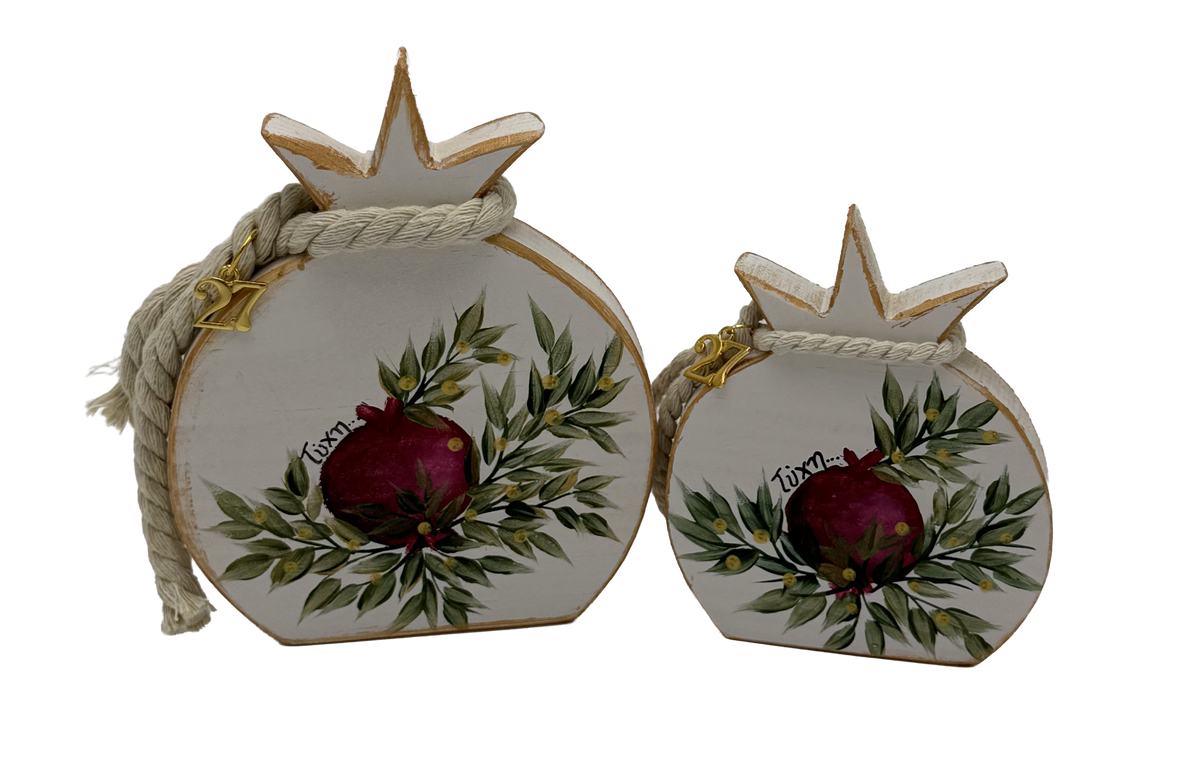 MINIATURE BOAT