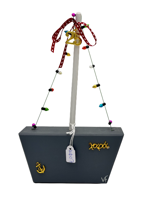BOAT WITH LIGHTS